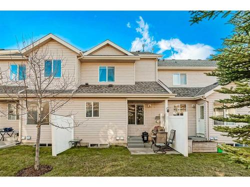 140 Royal Oak Gardens Nw, Calgary, AB - Outdoor