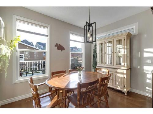 733 River Heights Crescent, Cochrane, AB - Indoor Photo Showing Dining Room