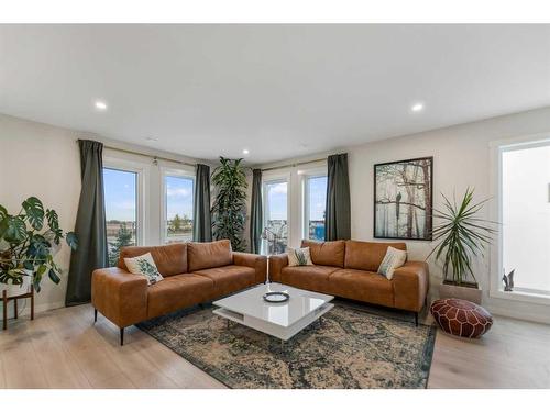 460 Seton Circle Se, Calgary, AB - Indoor Photo Showing Living Room