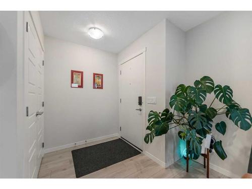 460 Seton Circle Se, Calgary, AB - Indoor Photo Showing Other Room