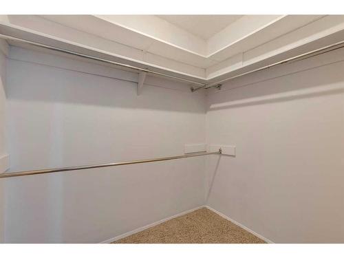 175 Bedwood Bay Ne, Calgary, AB - Indoor With Storage