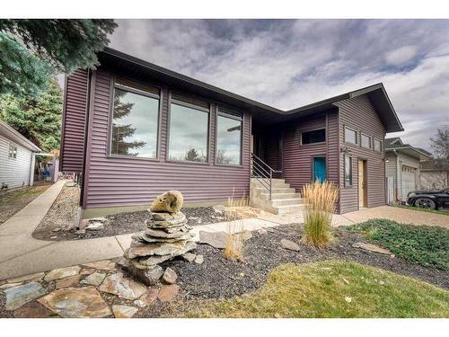 12 Park Road, Strathmore, AB - Outdoor