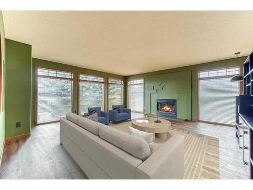 12 Park Road, Strathmore, AB - Indoor Photo Showing Living Room With Fireplace