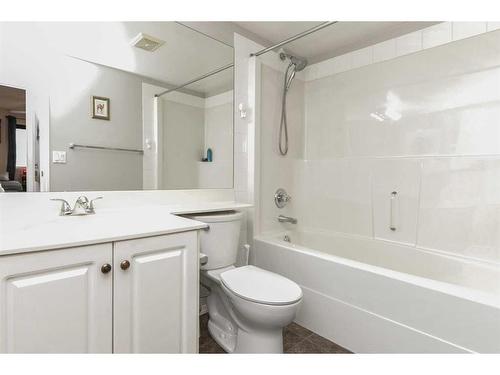 313-260 Shawville Way Se, Calgary, AB - Indoor Photo Showing Bathroom