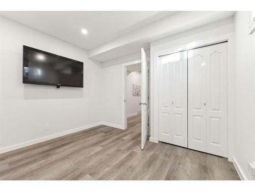 118 Marquis Common Se, Calgary, AB - Indoor Photo Showing Other Room