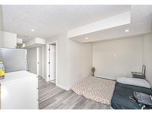 90 Corner Ridge Mews Ne, Calgary, AB - Indoor Photo Showing Other Room