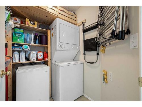 206-30 Sierra Morena Mews Sw, Calgary, AB - Indoor Photo Showing Laundry Room