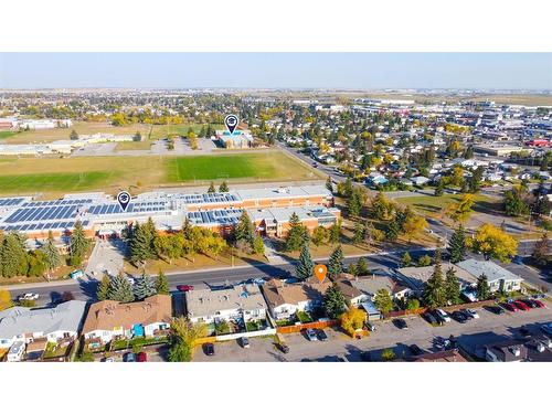 C-1407 44 Street Se, Calgary, AB - Outdoor With View