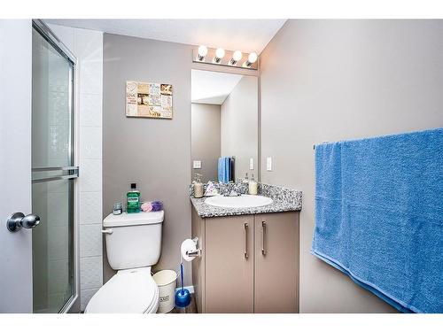 2420-4641 128 Avenue Ne, Calgary, AB - Indoor Photo Showing Bathroom