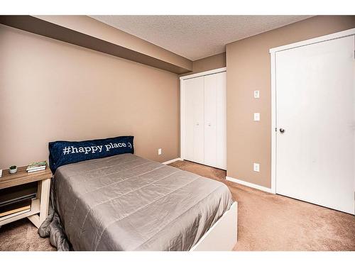 2420-4641 128 Avenue Ne, Calgary, AB - Indoor Photo Showing Bedroom