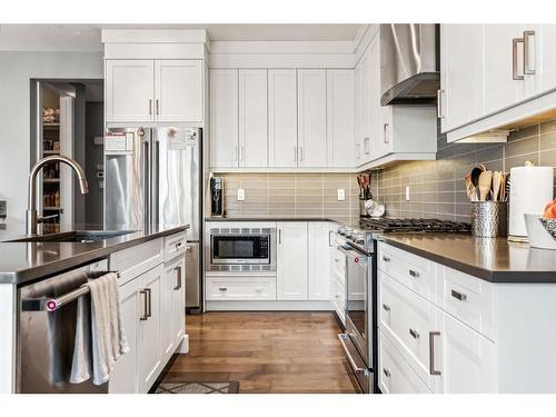 303 Tusslewood Terrace Nw, Calgary, AB - Indoor Photo Showing Kitchen With Upgraded Kitchen