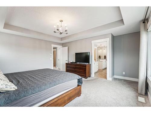 303 Tusslewood Terrace Nw, Calgary, AB - Indoor Photo Showing Bedroom