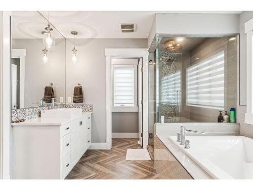 303 Tusslewood Terrace Nw, Calgary, AB - Indoor Photo Showing Bathroom