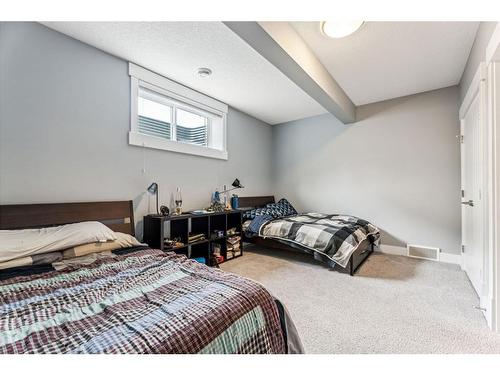 303 Tusslewood Terrace Nw, Calgary, AB - Indoor Photo Showing Bedroom