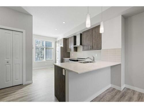 19623 42 Street Se, Calgary, AB - Indoor Photo Showing Kitchen With Upgraded Kitchen