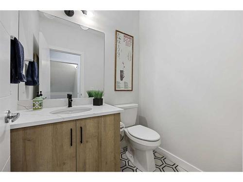 970 Harmony Parade, Rural Rocky View County, AB - Indoor Photo Showing Bathroom