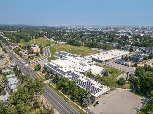 226 33 Avenue Ne, Calgary, AB - Outdoor With View