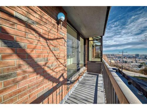 302-345 4 Avenue Ne, Calgary, AB - Outdoor