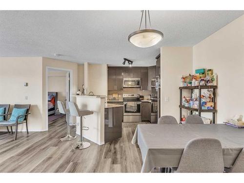 415-1000 Somervale Court Sw, Calgary, AB - Indoor