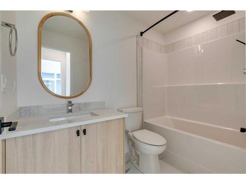 598 Seton Circle Se, Calgary, AB - Indoor Photo Showing Bathroom