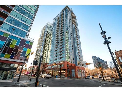 601-215 13 Avenue Sw, Calgary, AB - Outdoor With Facade