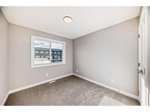 504 Chelsea Gardens, Chestermere, AB - Indoor Photo Showing Other Room