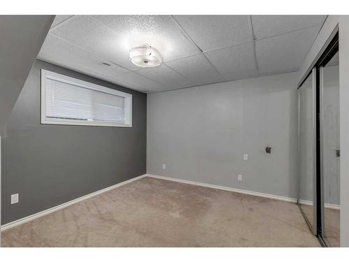 85-6915 Ranchview Drive Nw, Calgary, AB - Indoor Photo Showing Other Room