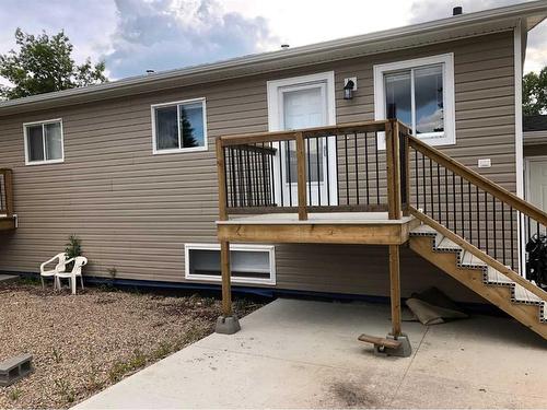 105 1 A Street, Linden, AB - Outdoor With Exterior