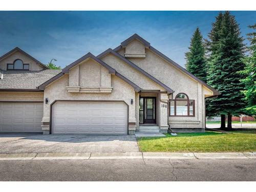 106 Oakbriar Close Sw, Calgary, AB - Outdoor With Facade