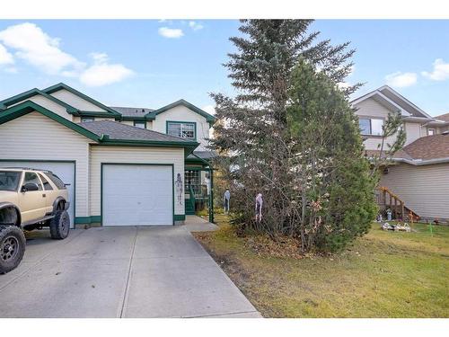 228 Quigley Close, Cochrane, AB - Outdoor