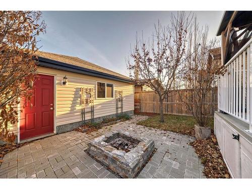 34 Sunset Heights, Cochrane, AB - Outdoor