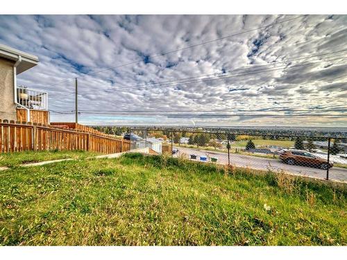 D-7540D Hunterview Drive Nw, Calgary, AB - Outdoor With View