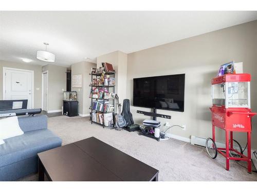 2410-625 Glenbow Drive, Cochrane, AB - Indoor Photo Showing Living Room