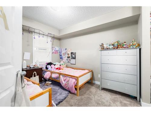 2410-625 Glenbow Drive, Cochrane, AB - Indoor Photo Showing Bedroom