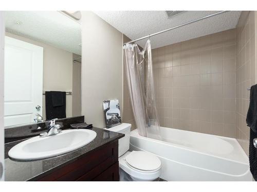 2410-625 Glenbow Drive, Cochrane, AB - Indoor Photo Showing Bathroom