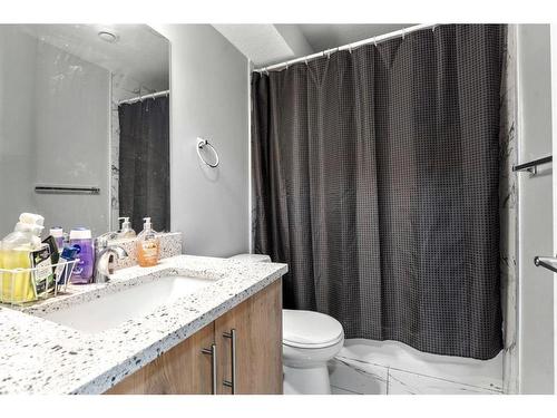 21 Redstone Road Ne, Calgary, AB - Indoor Photo Showing Bathroom