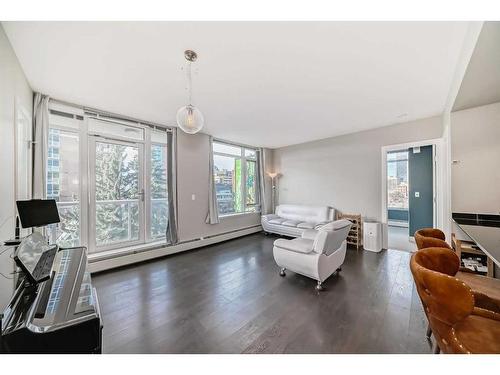 506-1500 7 Street Sw, Calgary, AB - Indoor Photo Showing Living Room