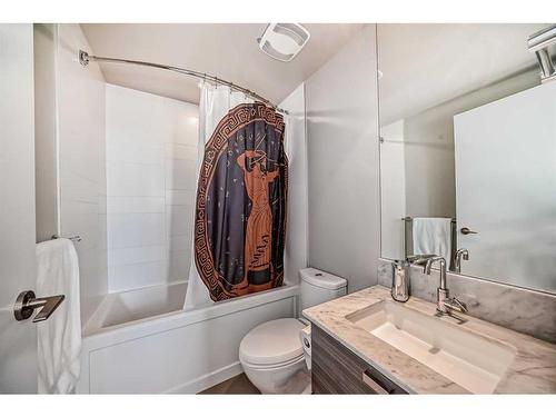 506-1500 7 Street Sw, Calgary, AB - Indoor Photo Showing Bathroom