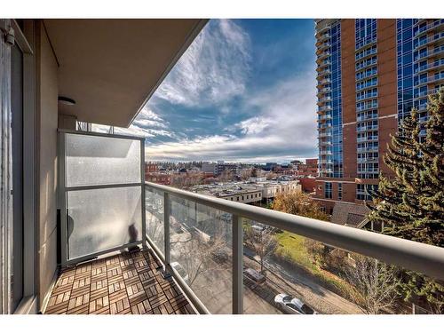 506-1500 7 Street Sw, Calgary, AB - Outdoor With Balcony With Exterior