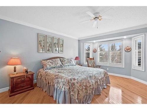 248 Canterbury Court Sw, Calgary, AB - Indoor Photo Showing Bedroom