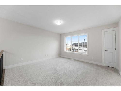 494 Clydesdale Way, Cochrane, AB - Indoor Photo Showing Other Room