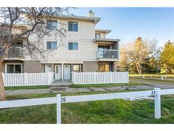 34-3015 51 Street SW Calgary, AB T3E 6N5