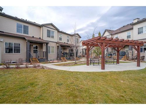 118 Copperpond Landing Se, Calgary, AB - Outdoor