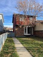 414 Templeview Drive NE Calgary, AB T1Y 4L2