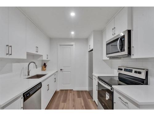 220 Herron Mews Ne, Calgary, AB - Indoor Photo Showing Kitchen With Upgraded Kitchen