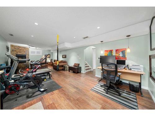 306 Douglas Park Boulevard Se, Calgary, AB - Indoor Photo Showing Gym Room