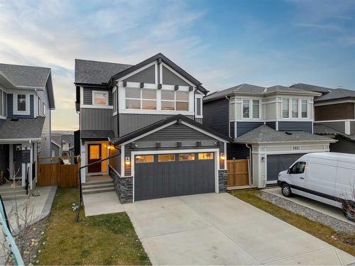 199 Lucas Terrace Nw, Calgary, AB - Outdoor With Facade