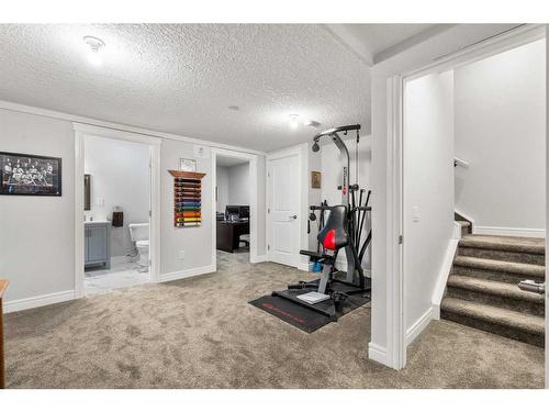 199 Lucas Terrace Nw, Calgary, AB - Indoor