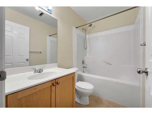 143 Brightondale Crescent Se, Calgary, AB - Indoor Photo Showing Bathroom