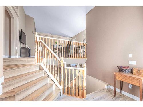 151 Somerglen Common Sw, Calgary, AB - Indoor Photo Showing Other Room